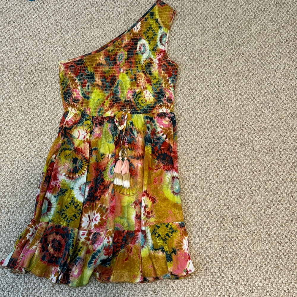 Boutique dress size medium